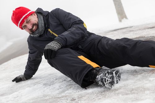 Man slipped and fall on the road